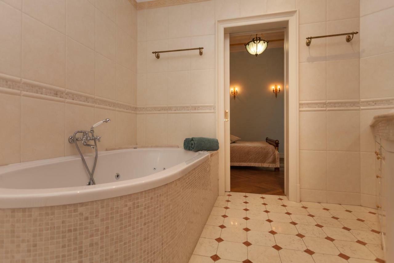 לובליאנה Filip'S Palace Luxurious Apartment מראה חיצוני תמונה